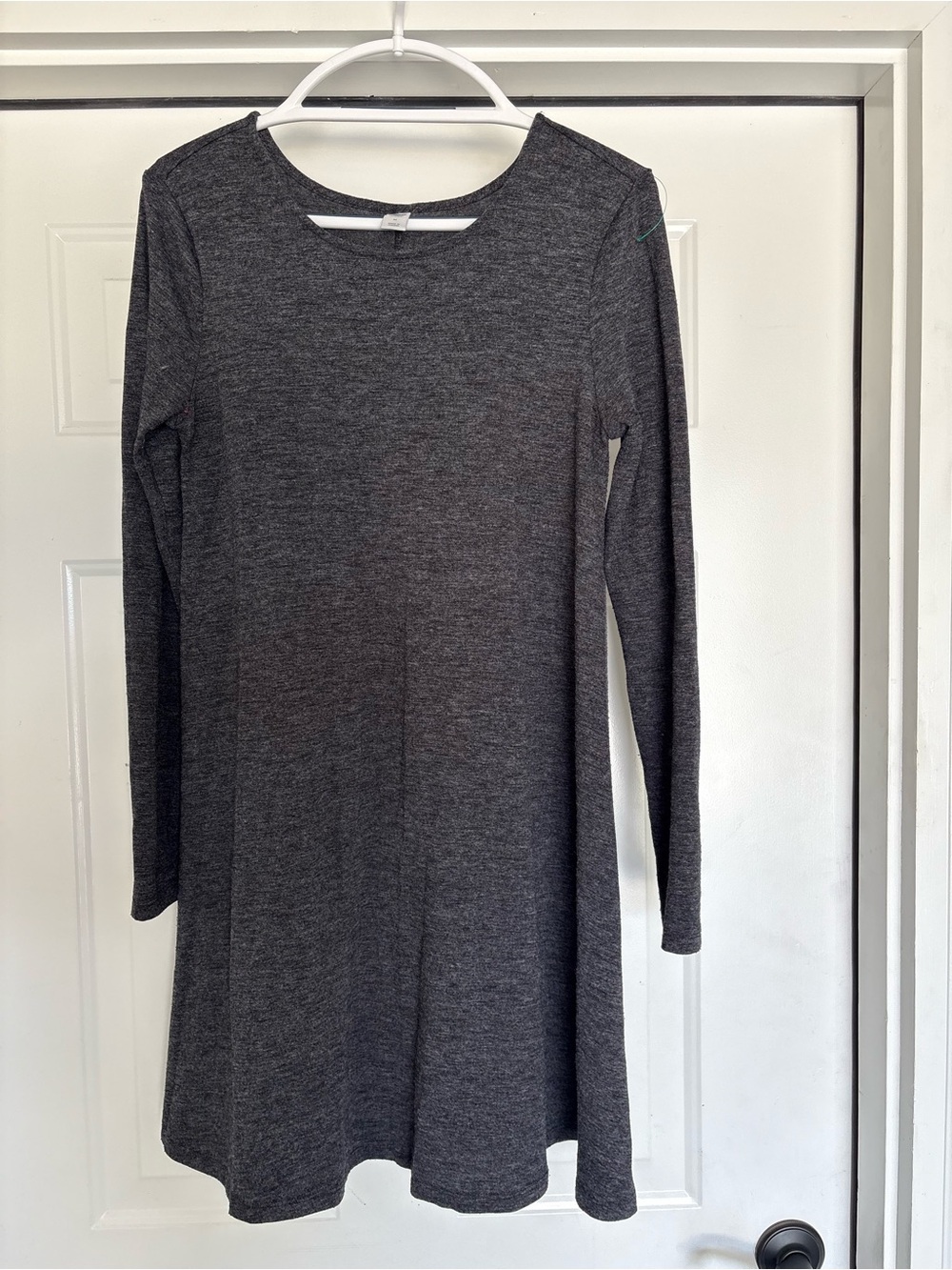 Old Navy Charcoal Gray Long-Sleeve Swing Dress